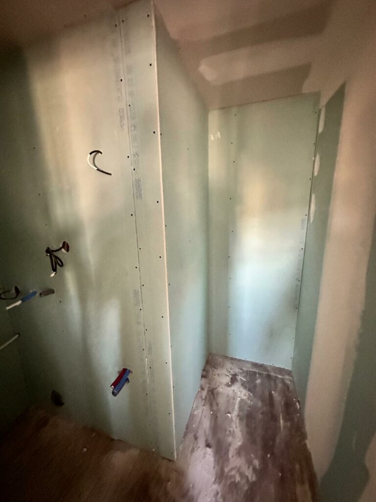 WhatsApp Image 2025-12-08 at 14.34